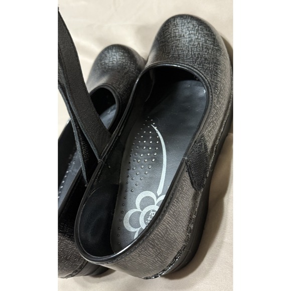 Sanita Ladies 39 Blaire Mary Jane Hook & Loop Black Silver Leather Clogs Shoes‎ - Picture 8 of 12